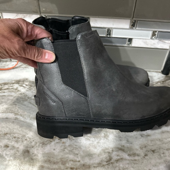 Sorel Lennox Chelsea Woman Waterproof  Gray Leather Ankle boots sz  9.5 Snow. - Picture 3 of 9